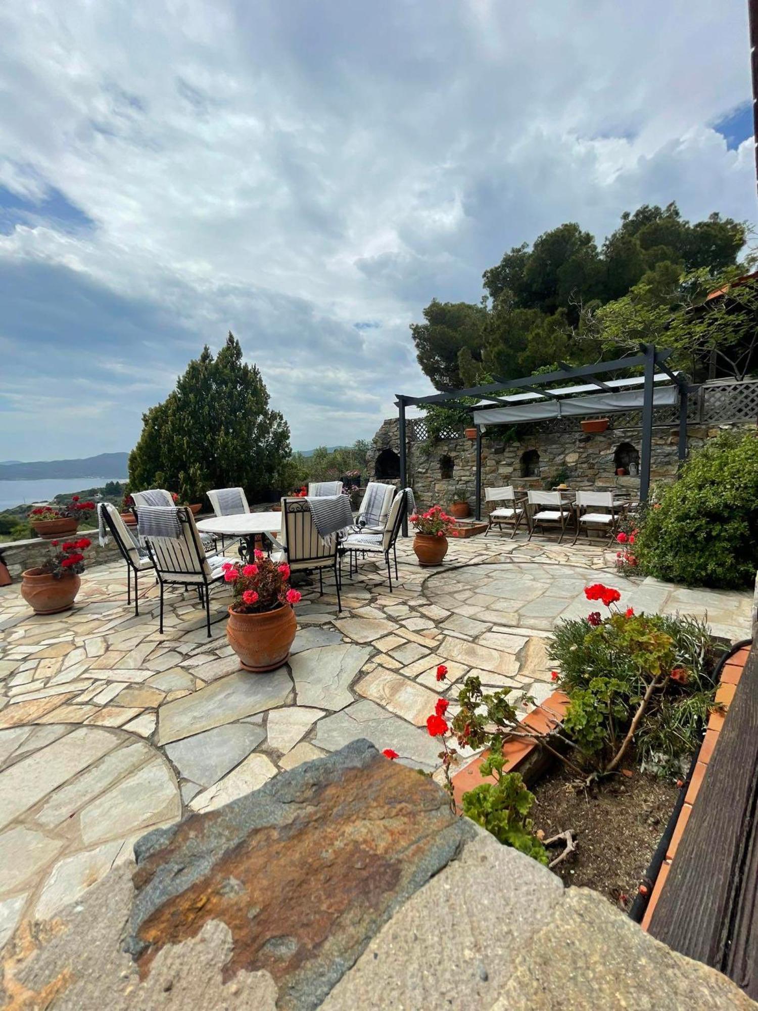 Villa Athos Сарти Экстерьер фото